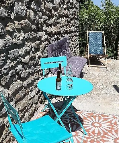 Cote Est Petit Dejeuner 住宿加早餐酒店