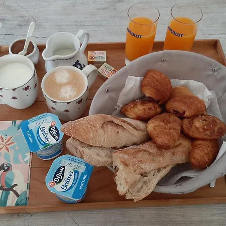 Bed & Breakfast Cote Est Petit Dejeuner